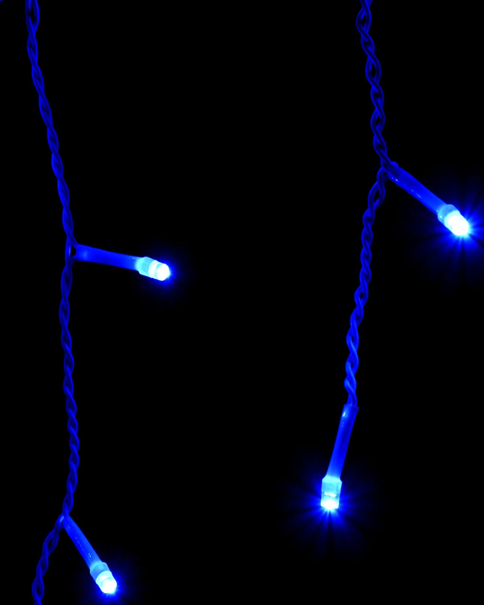 WeRChristmas 360 Icicle LED Light String, Blue, 8.8 M