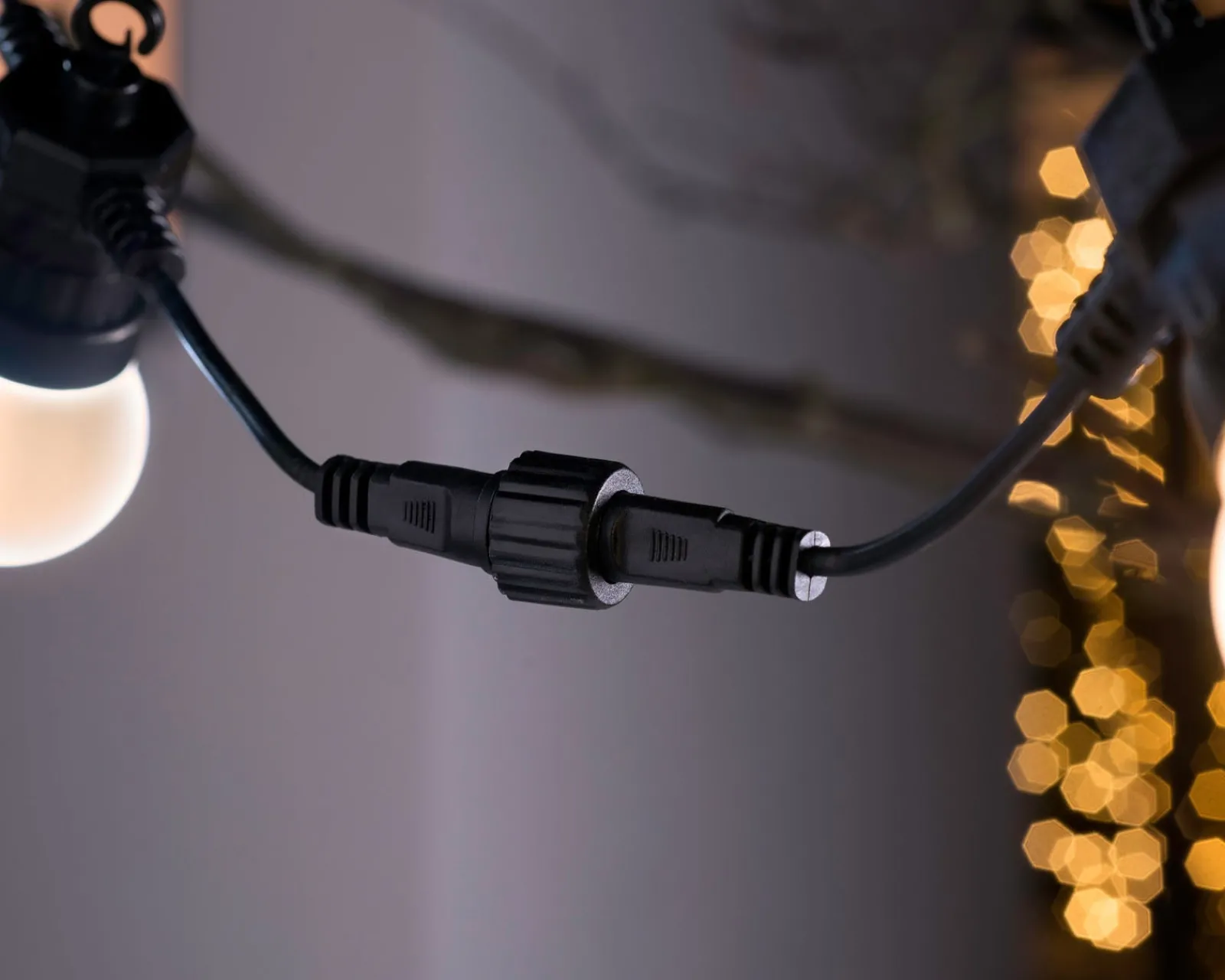WeRChristmas 20 LED Connectable Matt Festoon Light String, Warm White, 7.7 M