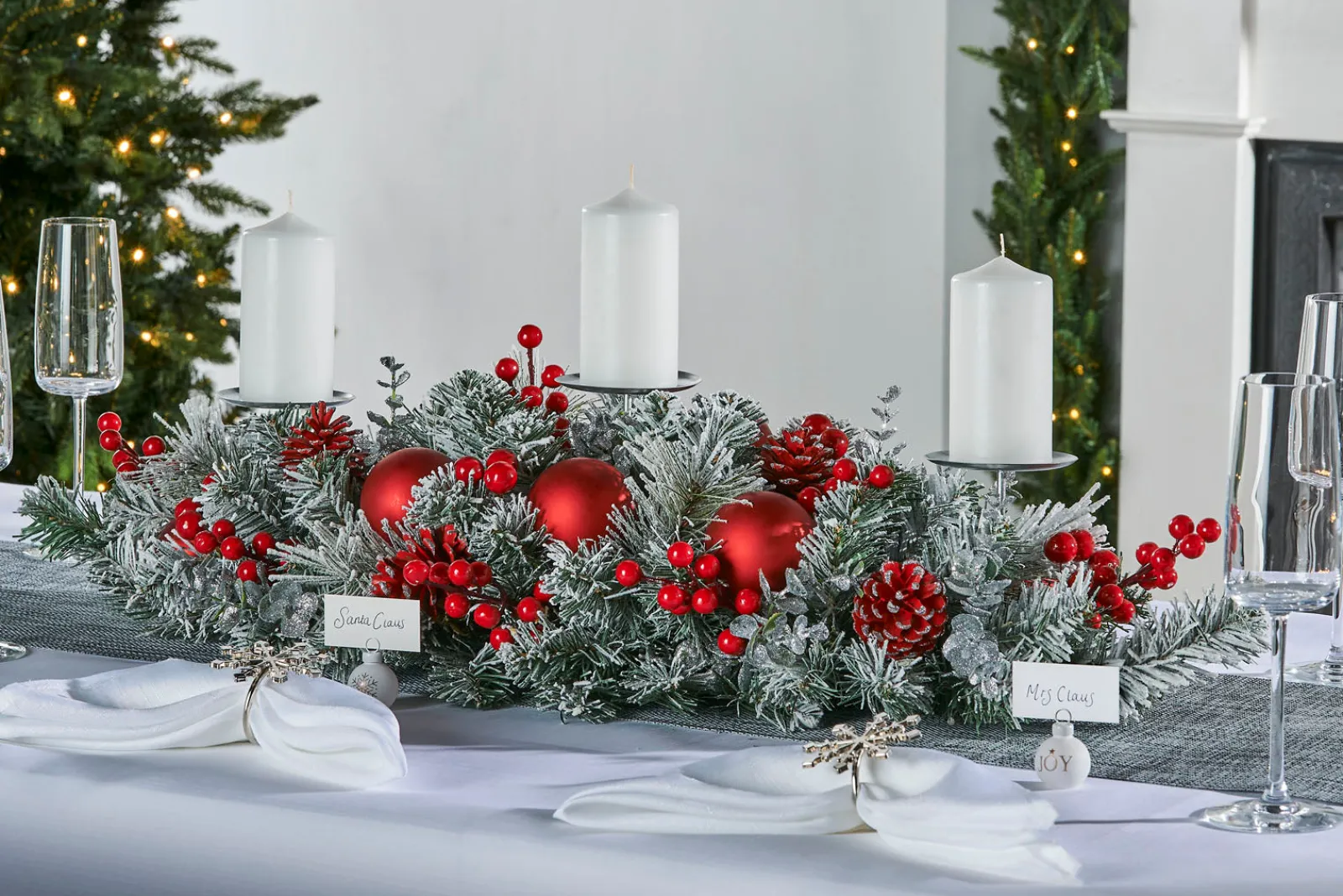 WeRChristmas 3 Pillar Decorated Garland Candle Holder, Frosted, 76 Cm