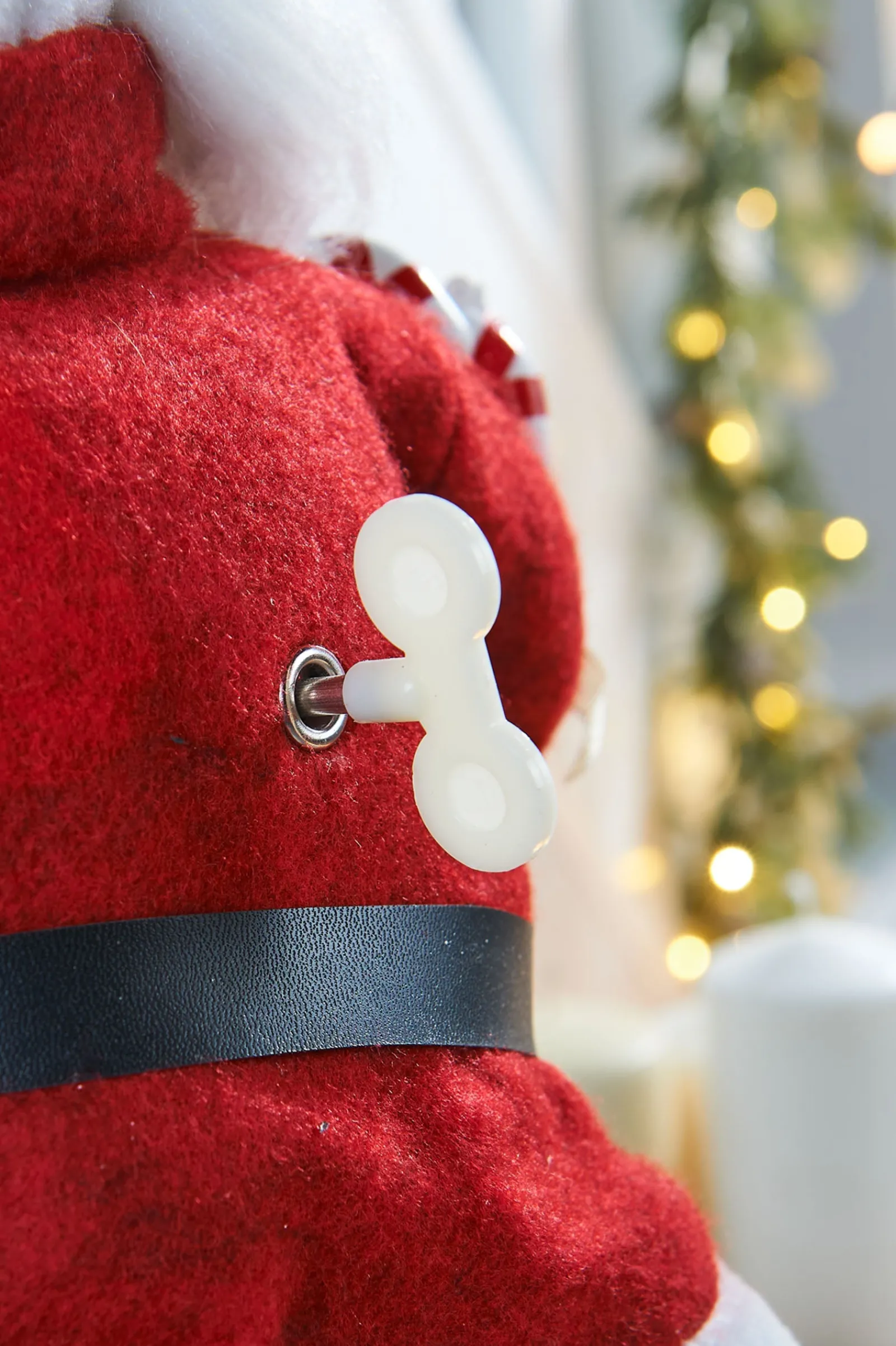 WeRChristmas Animated Musical Standing Santa Figurine, 45 Cm