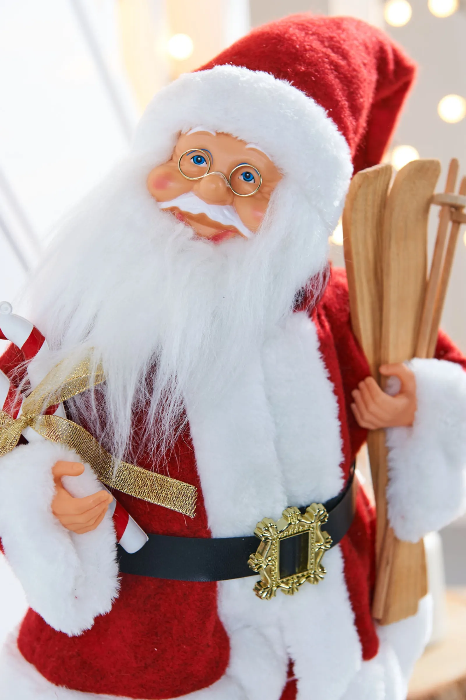 WeRChristmas Animated Musical Standing Santa Figurine, 45 Cm