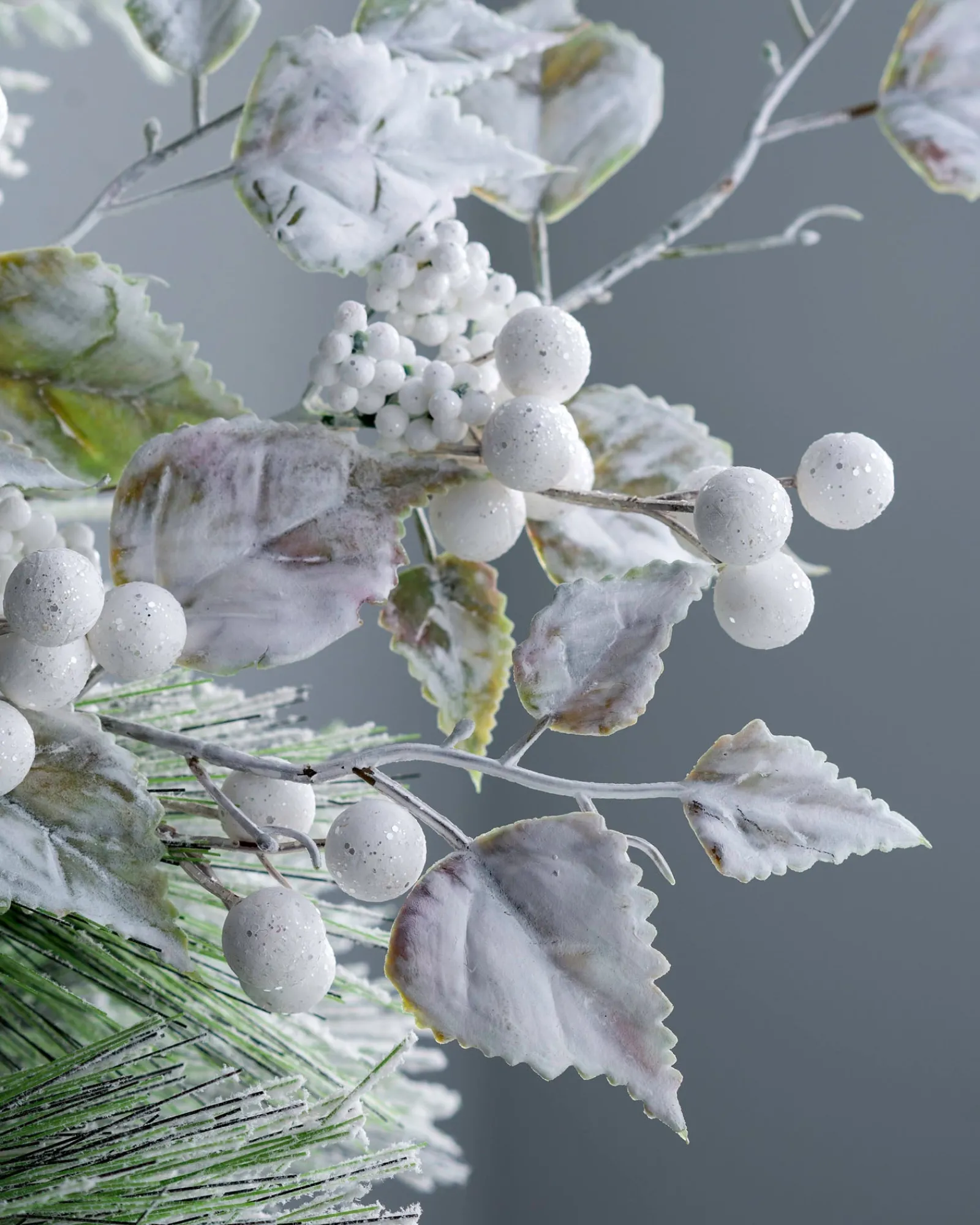 WeRChristmas Artificial Frosted Berries Pick, White, 25 Cm
