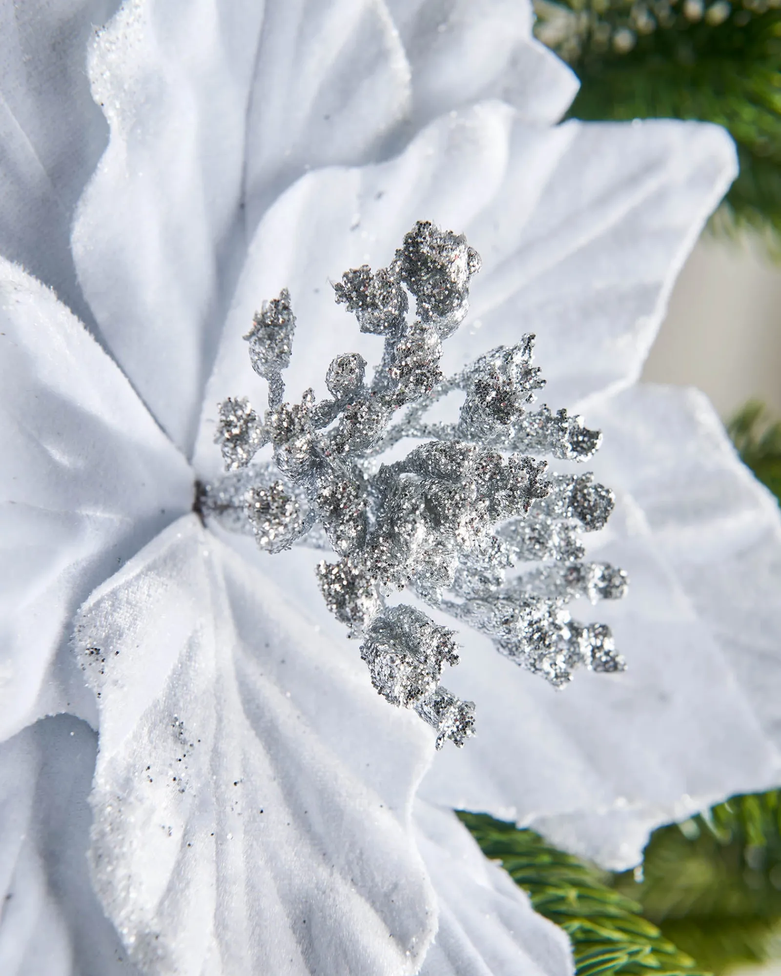 WeRChristmas Artificial Poinsettia Flower, White, 26 Cm