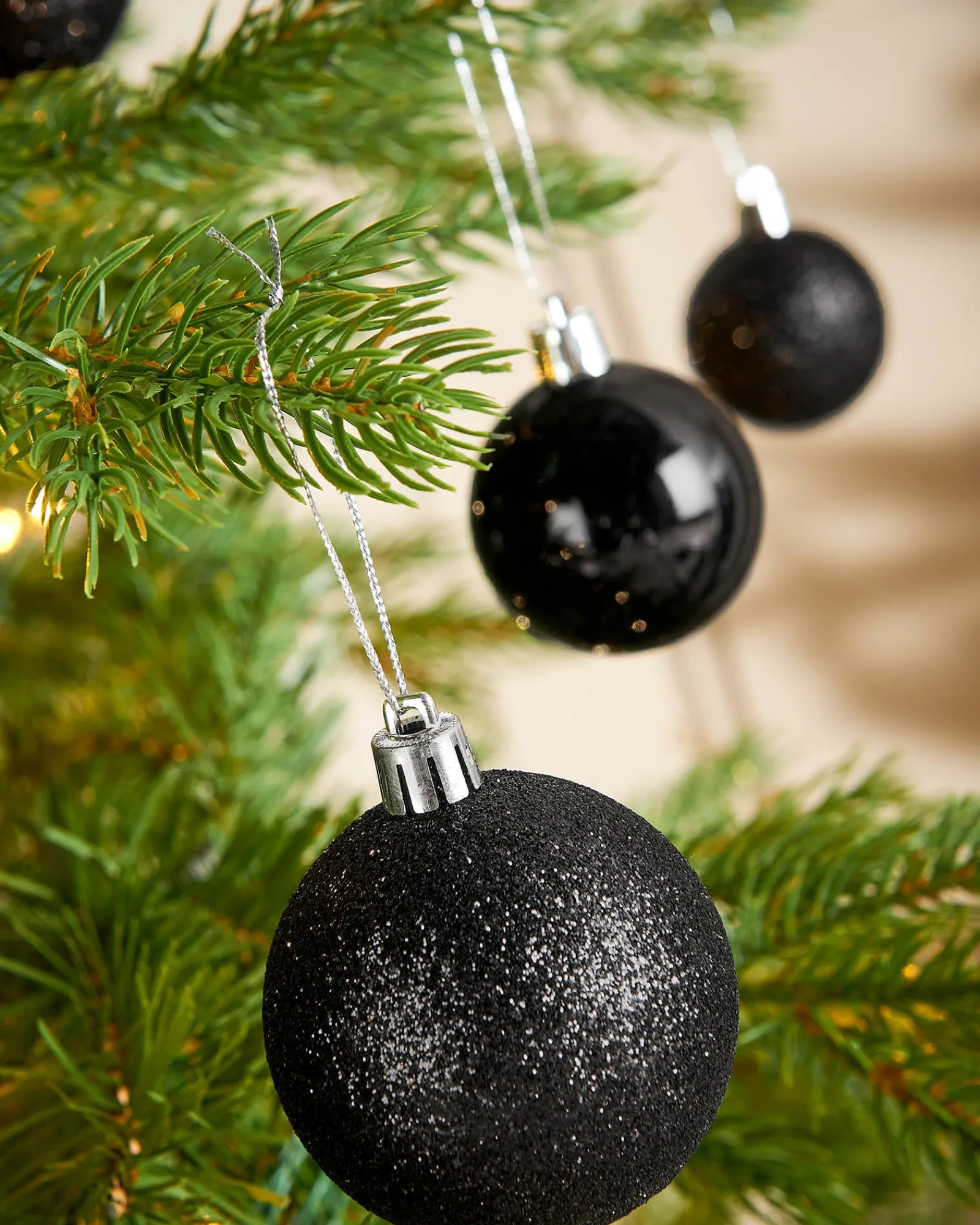WeRChristmas Black Shatterproof Bauble, 50 Pack
