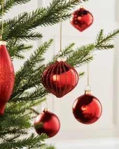 WeRChristmas Christmas Red Glass Baubles, 20 Pack