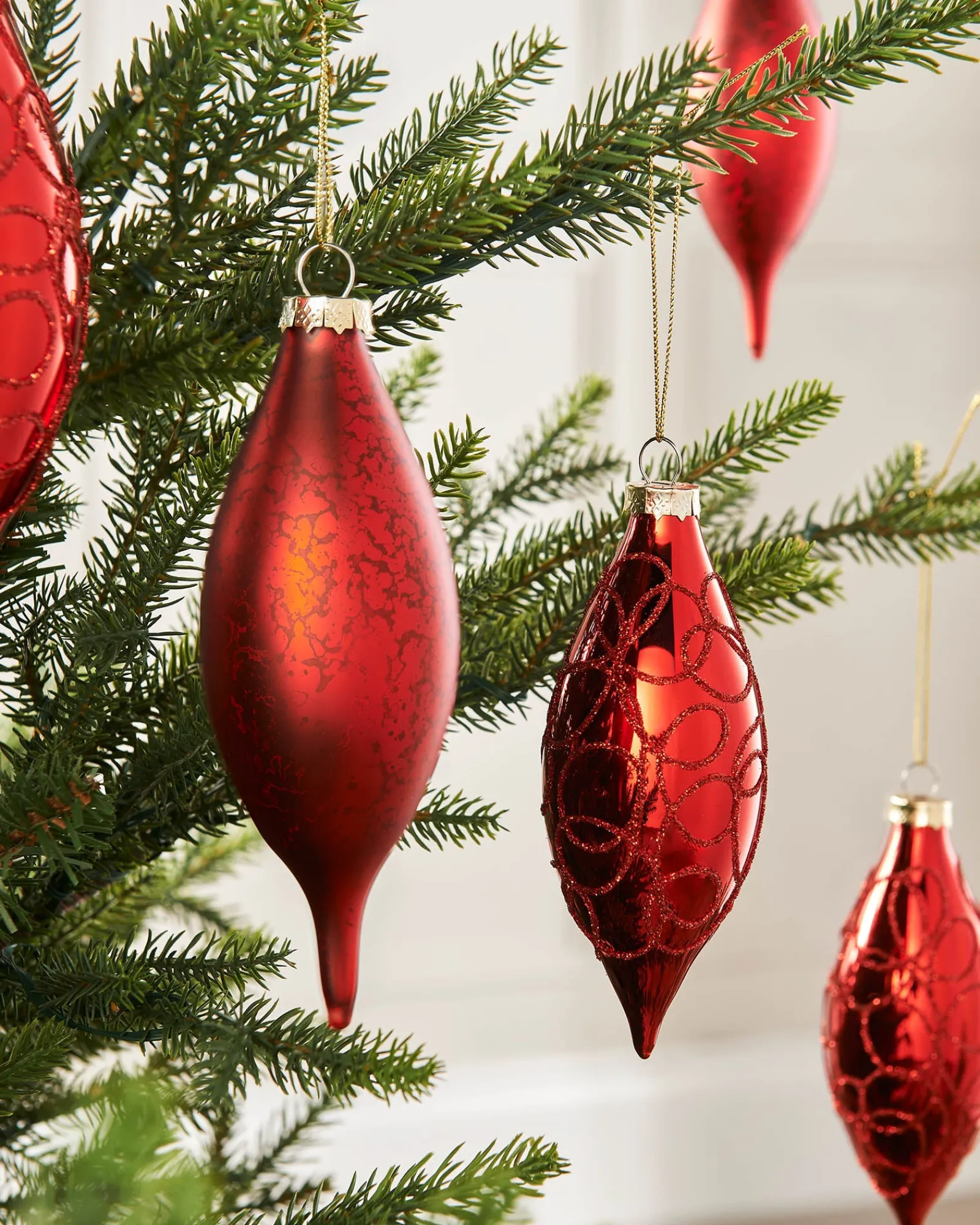 WeRChristmas Christmas Red Glass Baubles, 5 Pack, 15 Cm