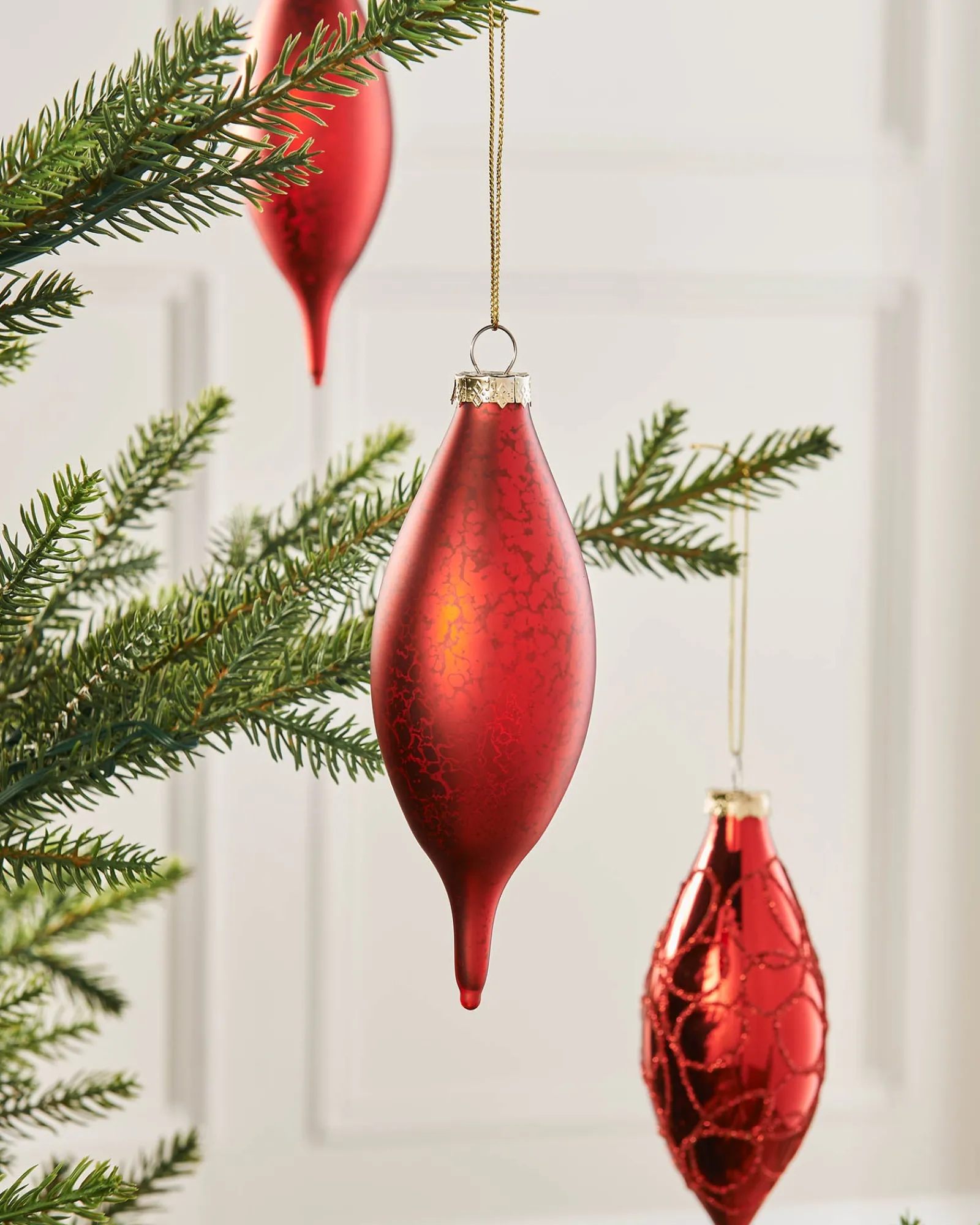 WeRChristmas Christmas Red Glass Baubles, 5 Pack, 15 Cm