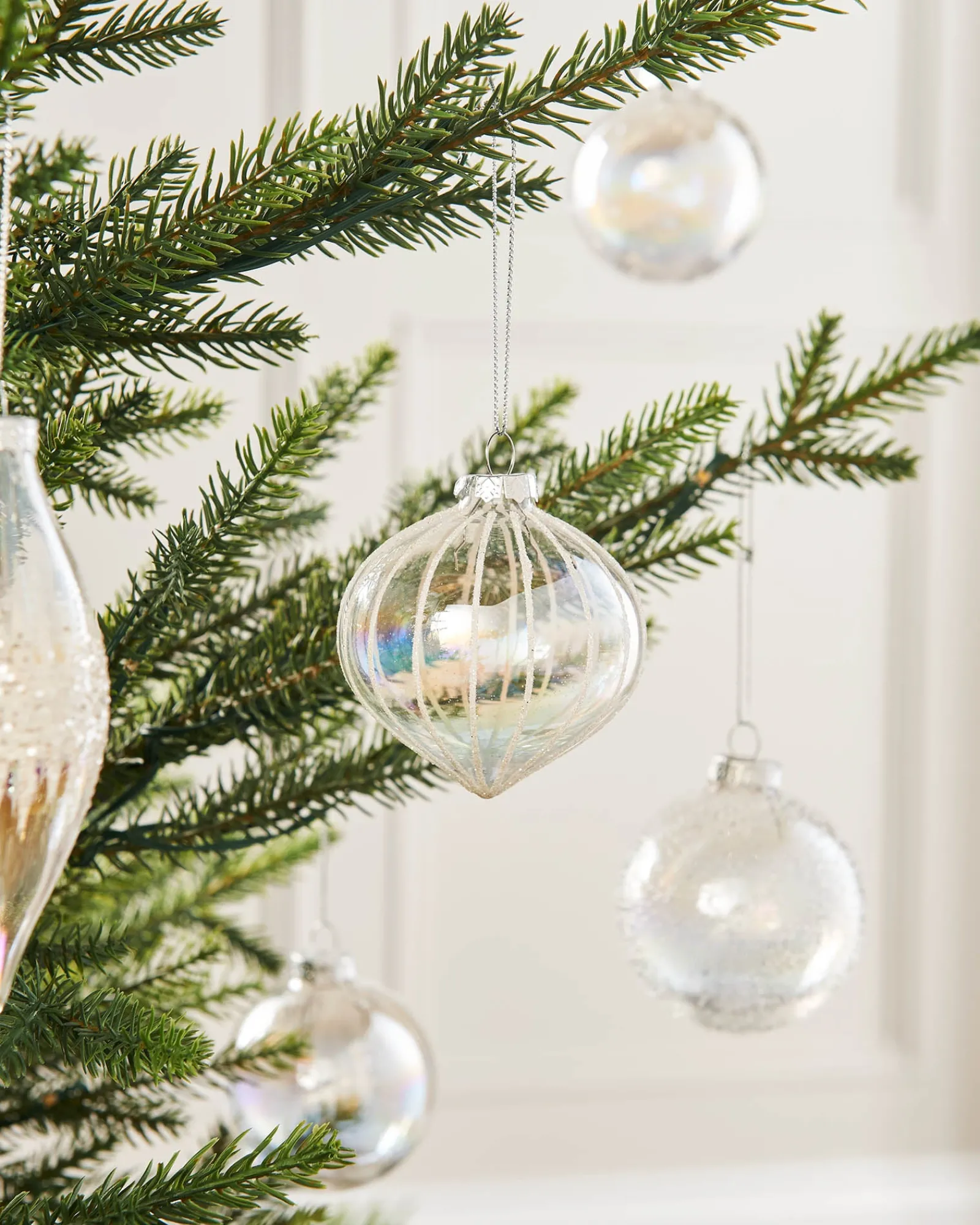 WeRChristmas Clear Iridescent Glass Baubles, 20 Pack