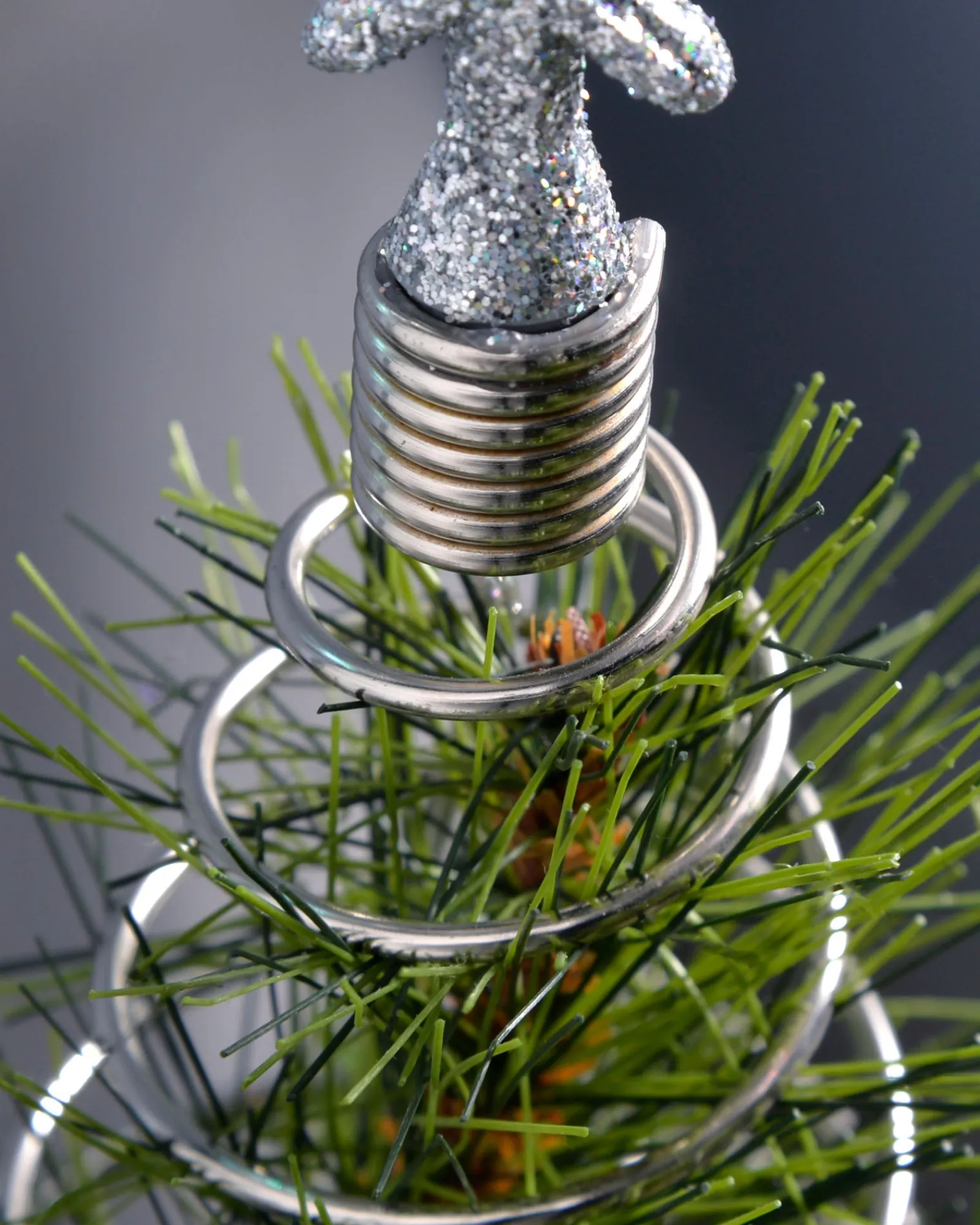 WeRChristmas Colour Changing Snowflake Christmas Tree Topper, 29 Cm