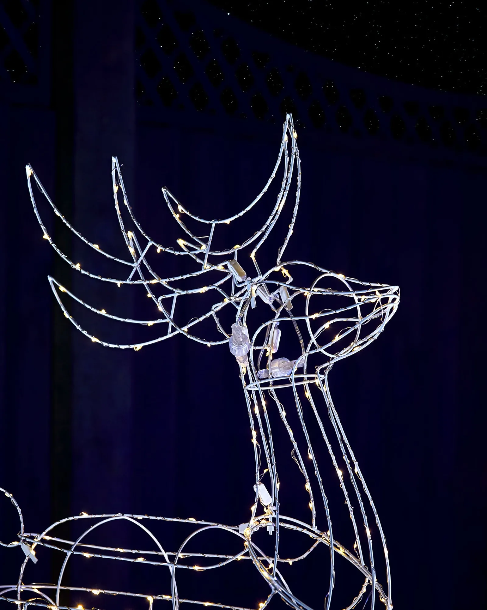WeRChristmas 3D Standing Reindeer Silhouette, 110 Cm