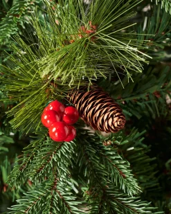 WeRChristmas Decorated Mixed Tip Berries & Pinecones Christmas Tree, 7 Ft