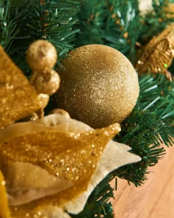 WeRChristmas Extra Thick Decorated Garland, Cream/Gold, 9 Ft