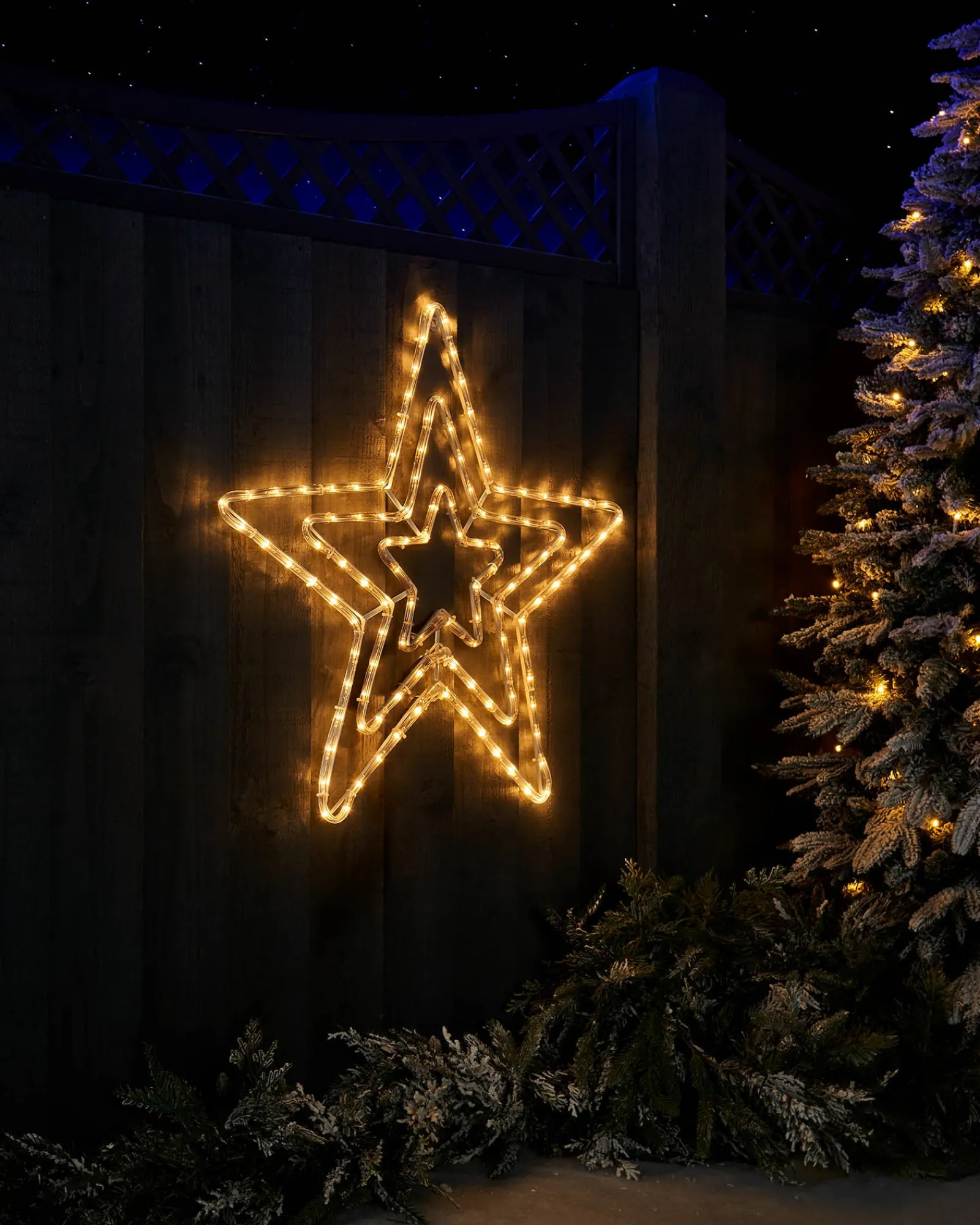 WeRChristmas Flashing Star Rope Light Silhouette, Warm White, 72 Cm
