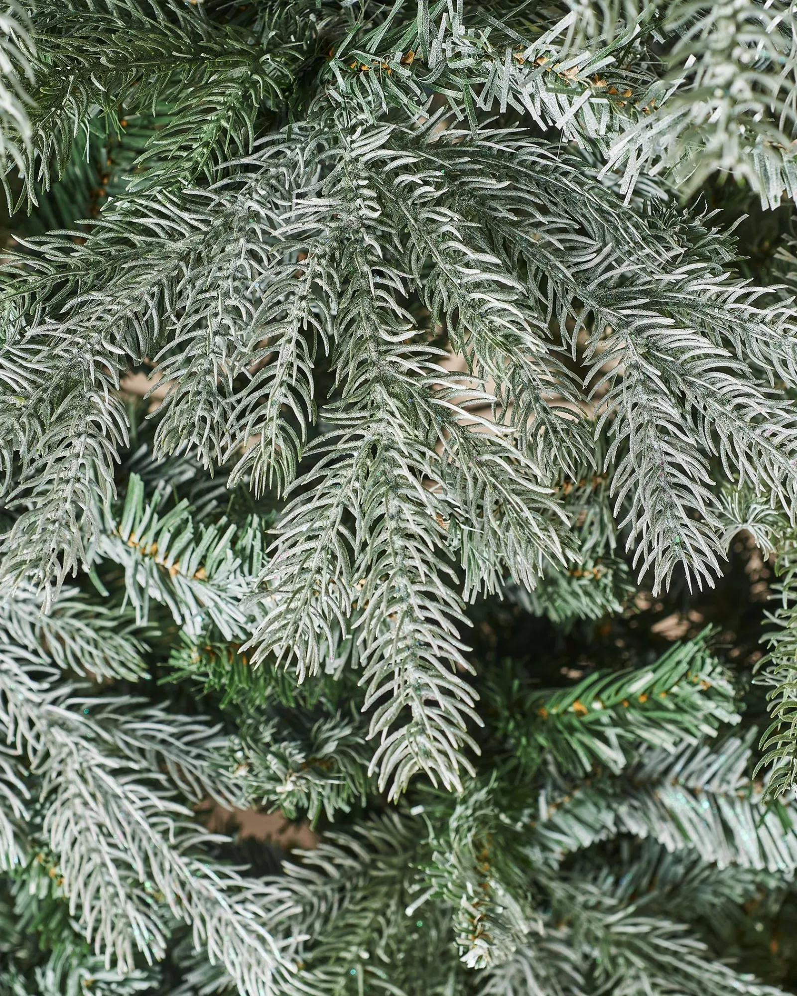 WeRChristmas Frosted Siberian Mixed Pine Christmas Tree, 6 Ft