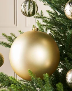 WeRChristmas Gold Large Matt Shatterproof Bauble, 20 Cm