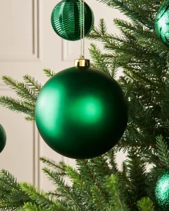 WeRChristmas Green Large Matt Shatterproof Bauble, 15 Cm