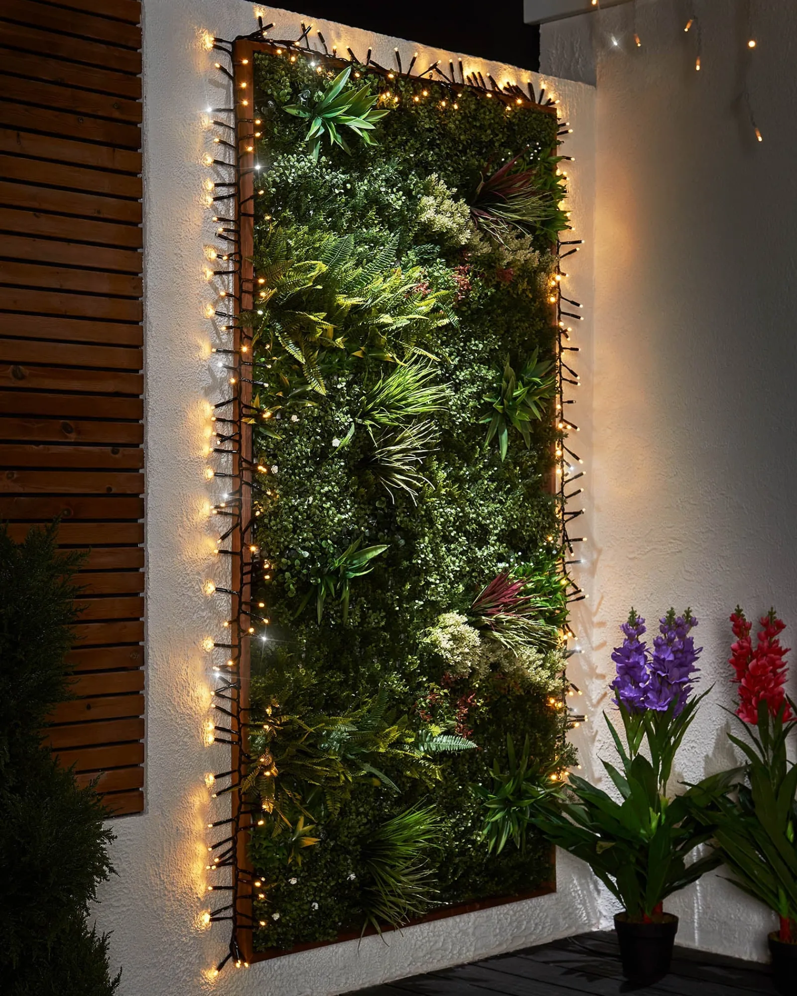 WeRChristmas LINK PRO LED Cluster Lights, Black Cable, Warm White / White