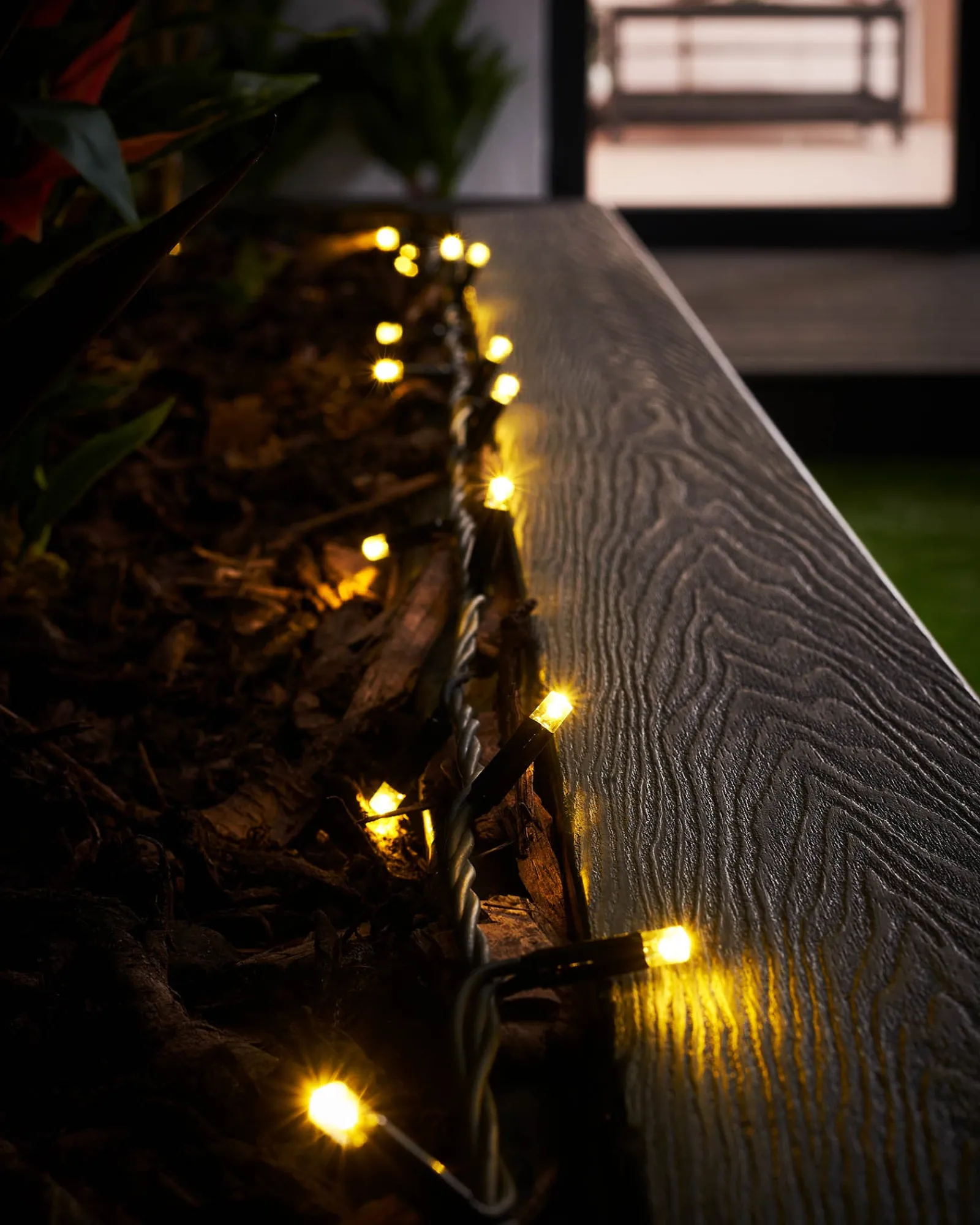 WeRChristmas LINK PRO LED String Lights, Black Cable, Gold