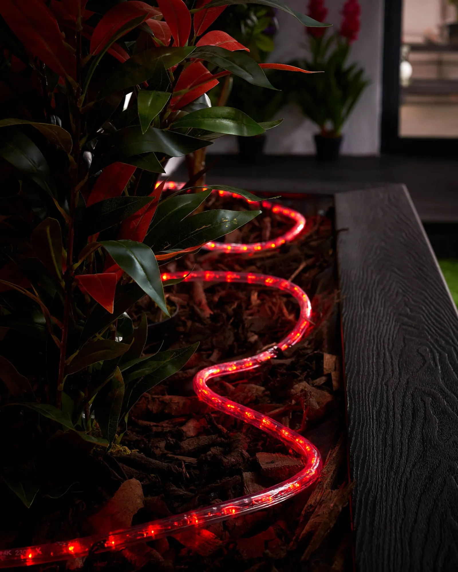 WeRChristmas LINK PRO Rope Light, Made To Measure, Red