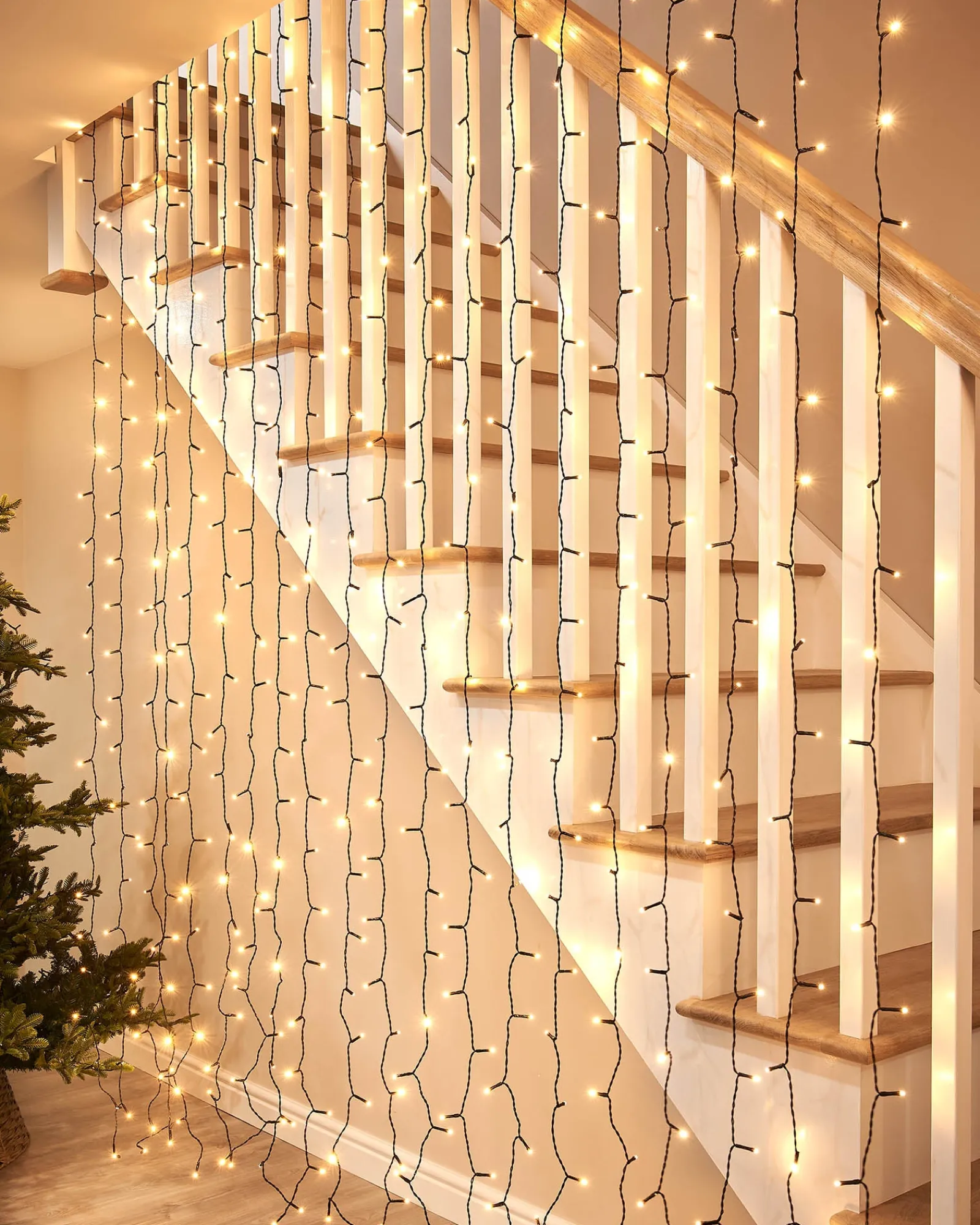 WeRChristmas LINK UP LED Curtain Lights, Black Cable, 1 M X 1.2 M, Warm White