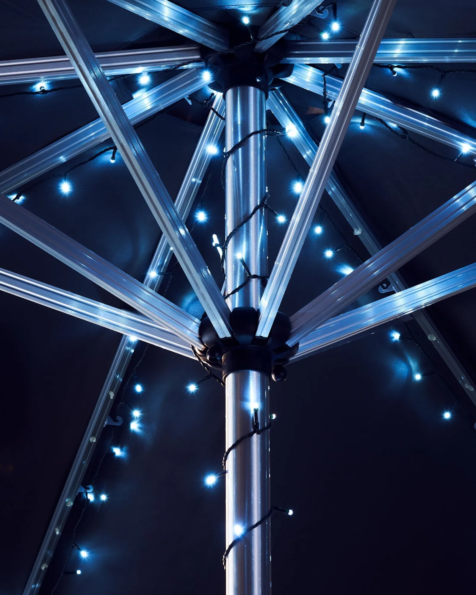 WeRChristmas Outdoor Multi-Function 360 LED Light String, Ice White