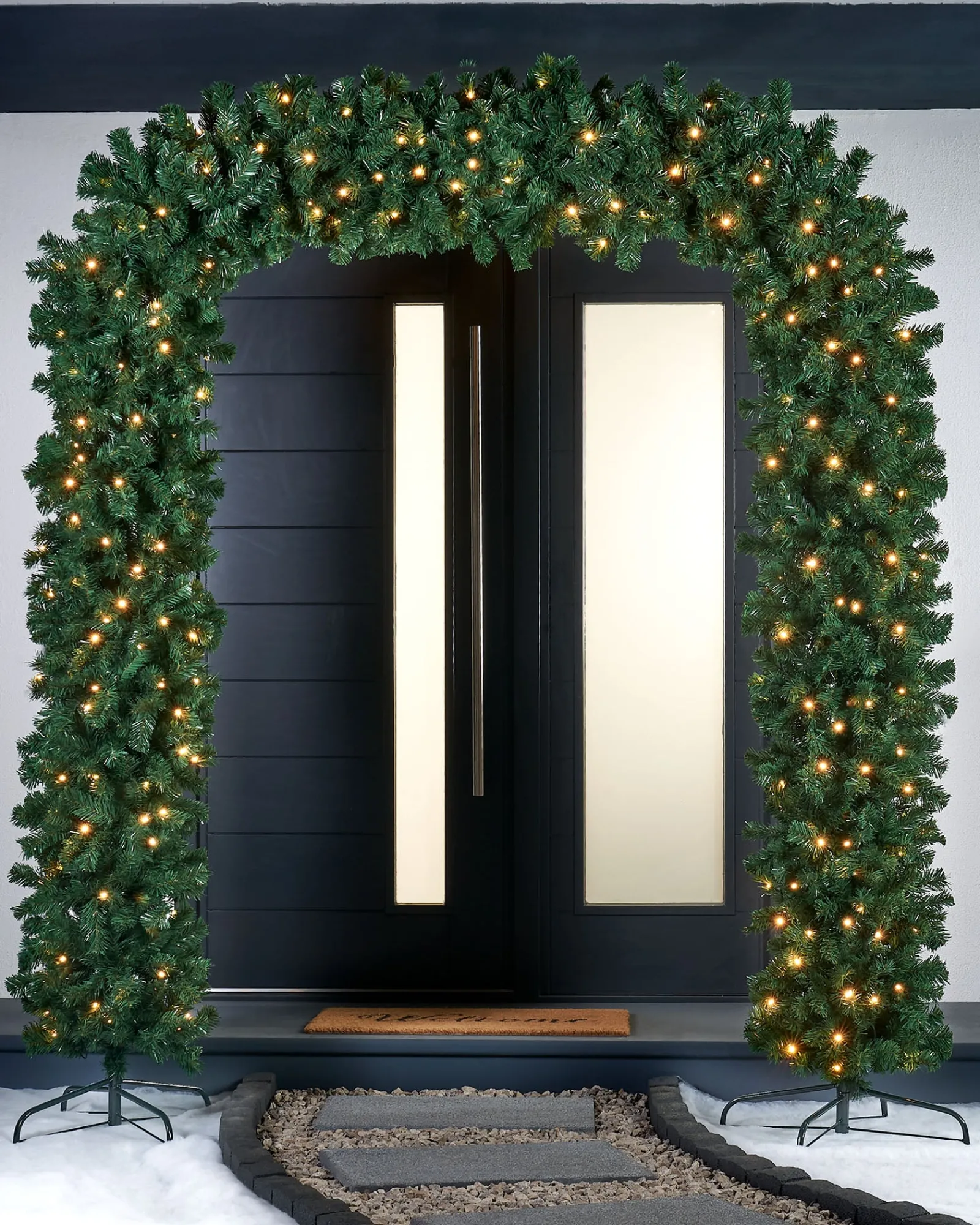 WeRChristmas Pre-Lit Arch Doorway Garland, 8 Ft