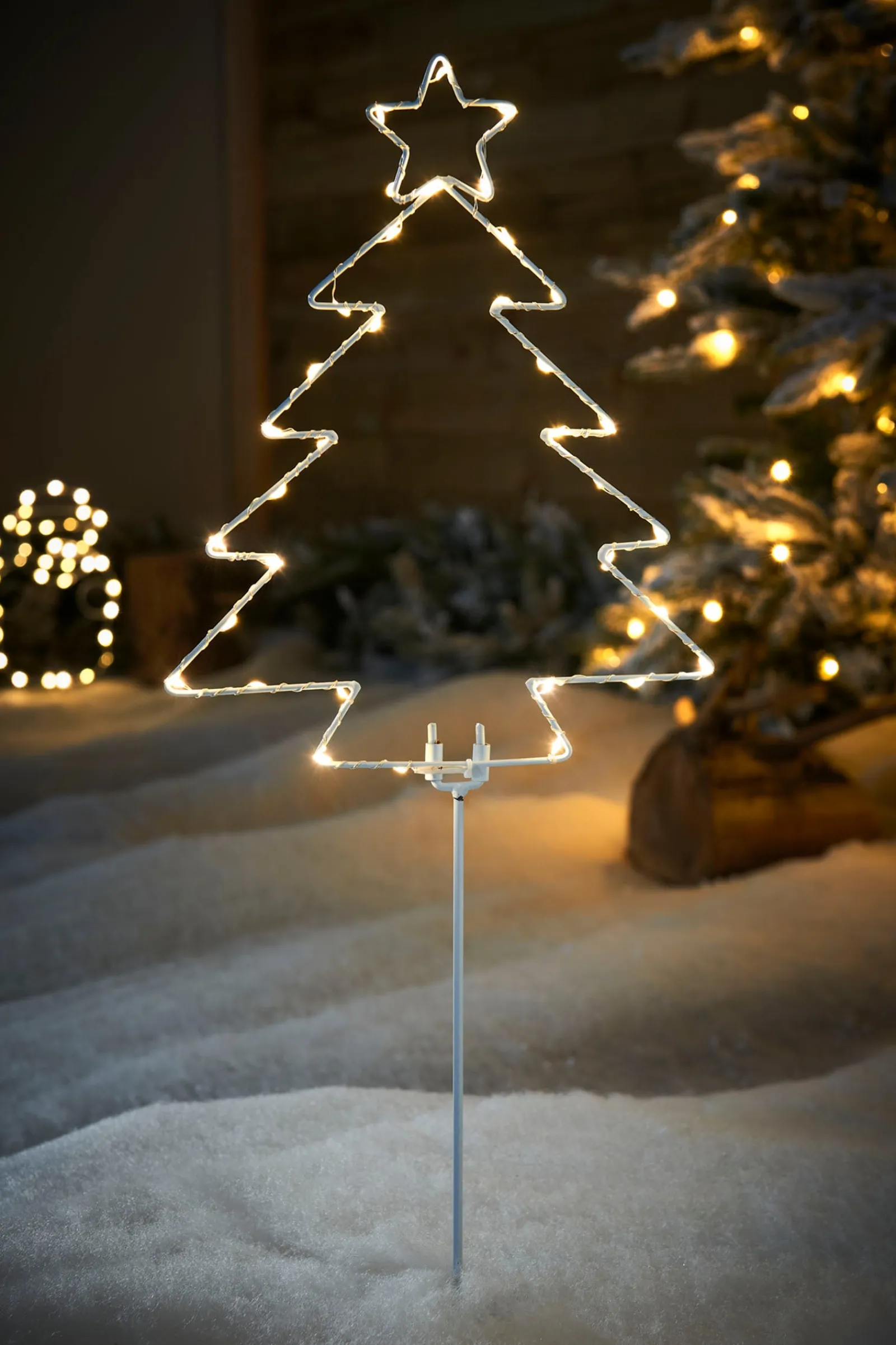 WeRChristmas Pre-Lit Christmas Tree Pathway Stake Light, 60 Cm