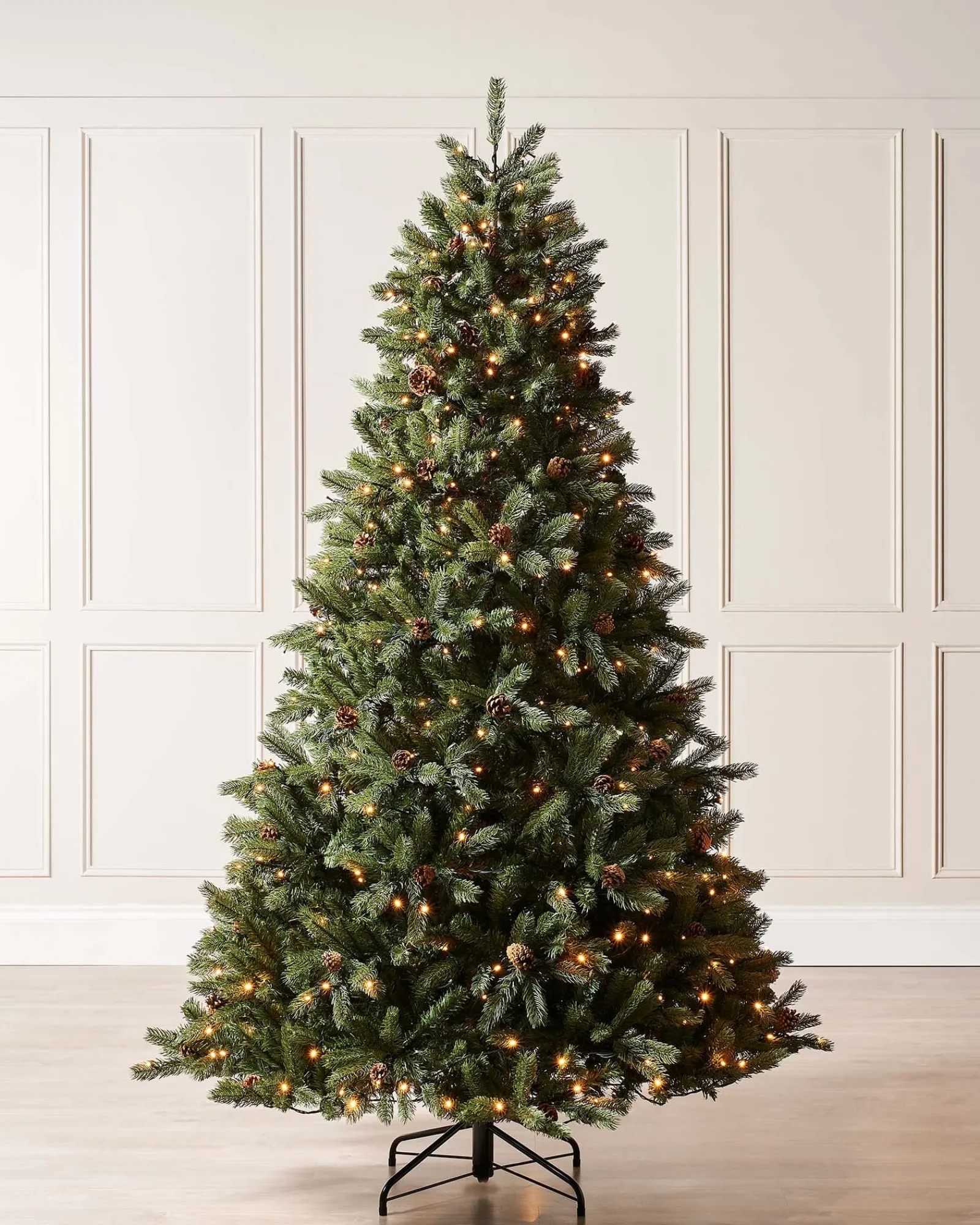 WeRChristmas Pre-Lit Craford Pine Christmas Tree, 9 Ft