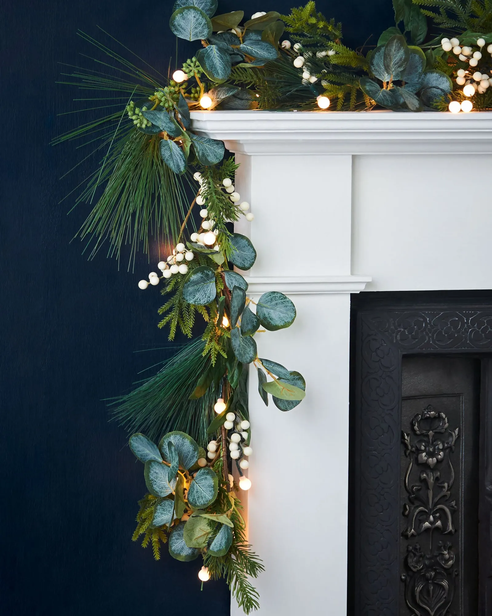 WeRChristmas Pre-Lit Decorated Garland, Berries & Eucalyptuses, 9 Ft
