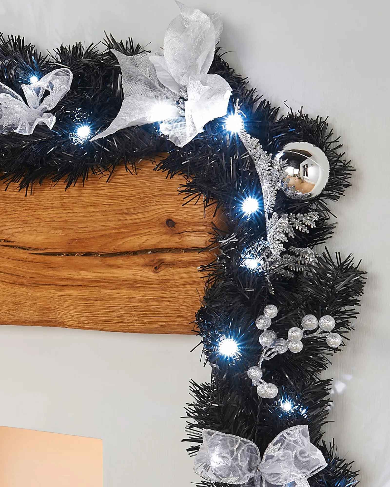 WeRChristmas Pre-Lit Decorated Garland, Black/Silver, 9 Ft