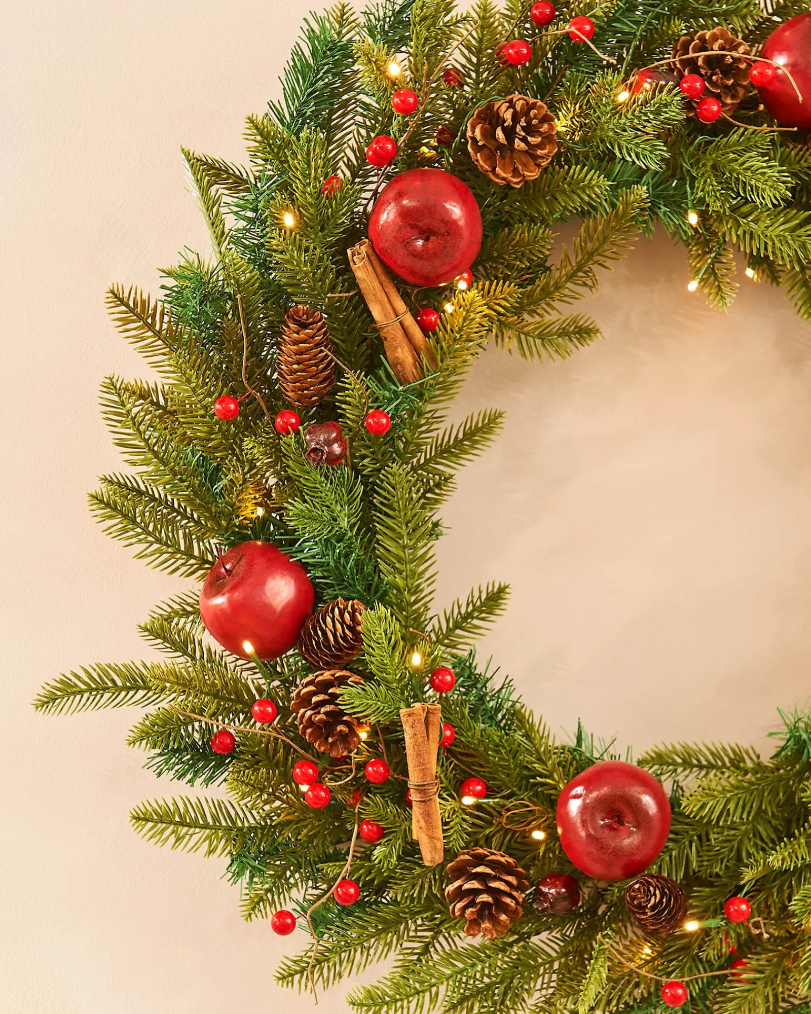 WeRChristmas Pre-Lit Decorated Wreath, Apples & Cinnamon Sticks, 76 Cm