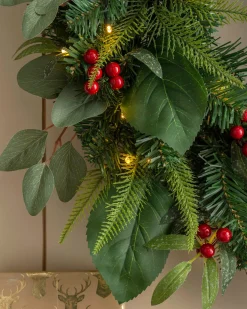 WeRChristmas Pre-Lit Decorated Wreath, Berries & Eucalyptuses, 60 Cm