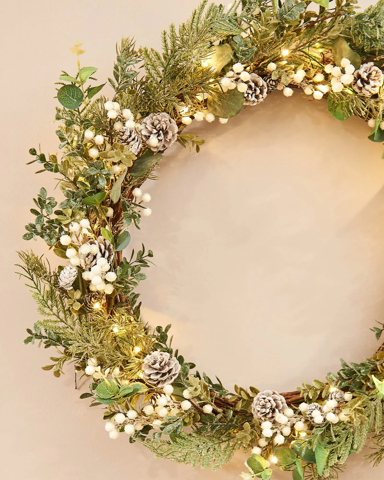 WeRChristmas Pre-Lit Frosted Eucalyptus Wreath, 76 Cm
