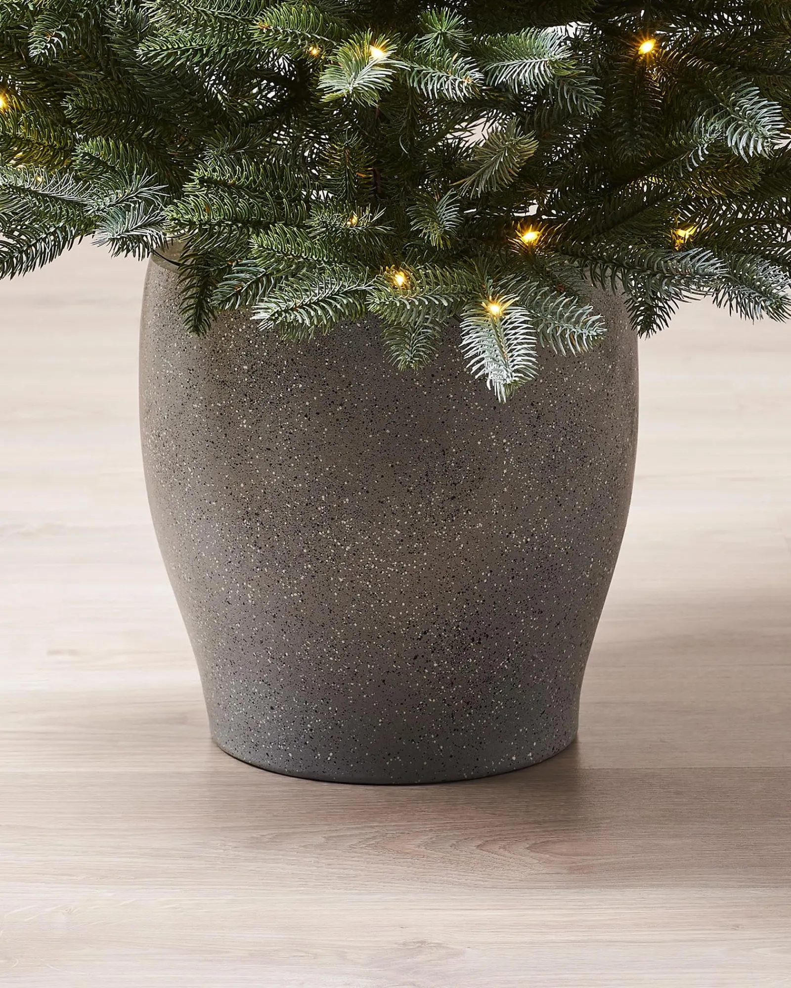 WeRChristmas Pre-Lit Frosted Potted Christmas Tree, 3.5 Ft