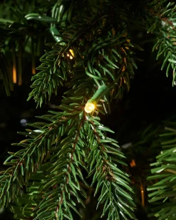 WeRChristmas Pre-lit Grand Alaskan Fir Christmas Tree, Dual Multi Colour, 8 Ft