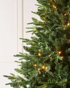 WeRChristmas Pre-lit Grand Alaskan Fir Christmas Tree, Dual Warm White, 9 Ft