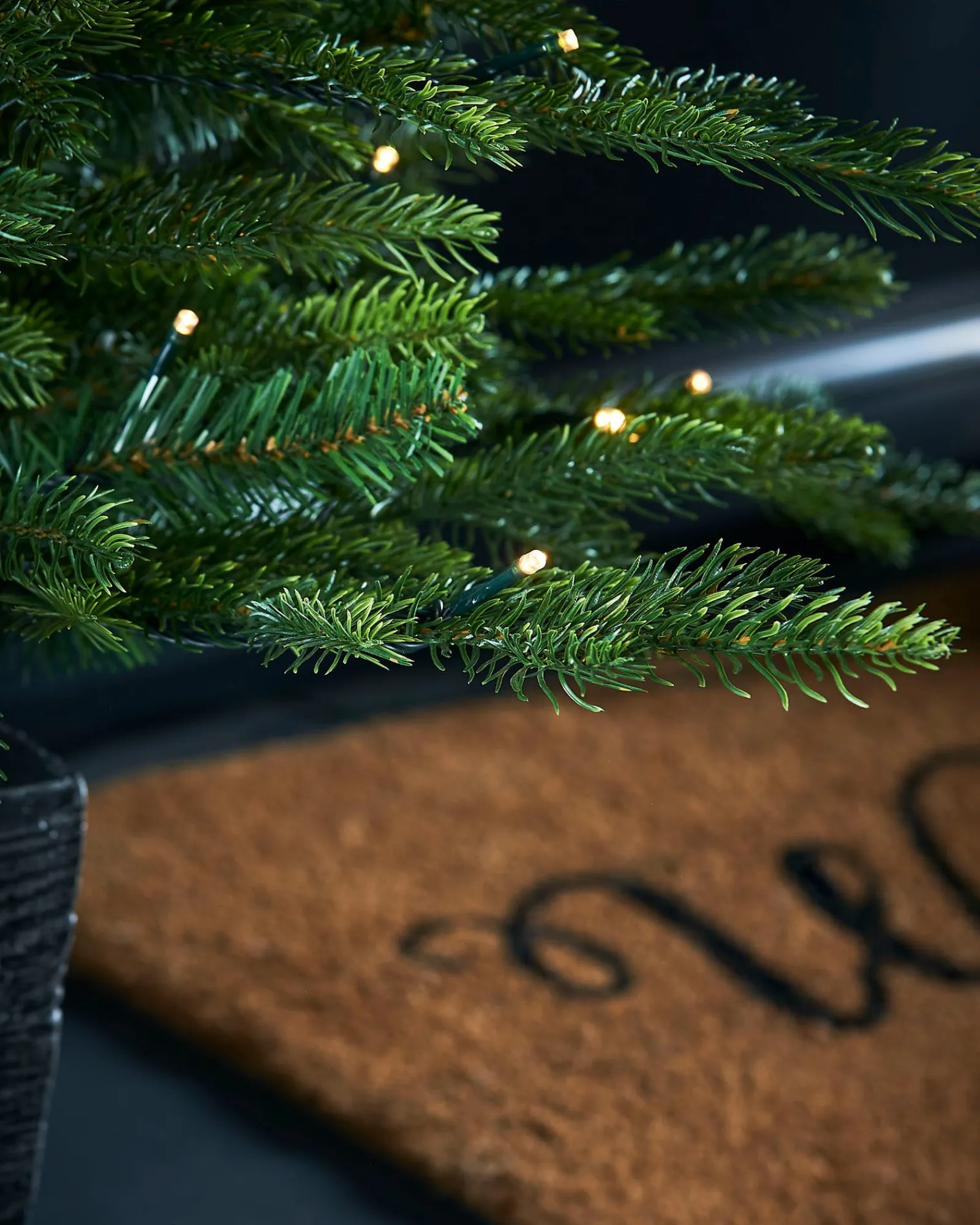 WeRChristmas Pre-Lit Grand Fir Potted Christmas Tree, 4 Ft