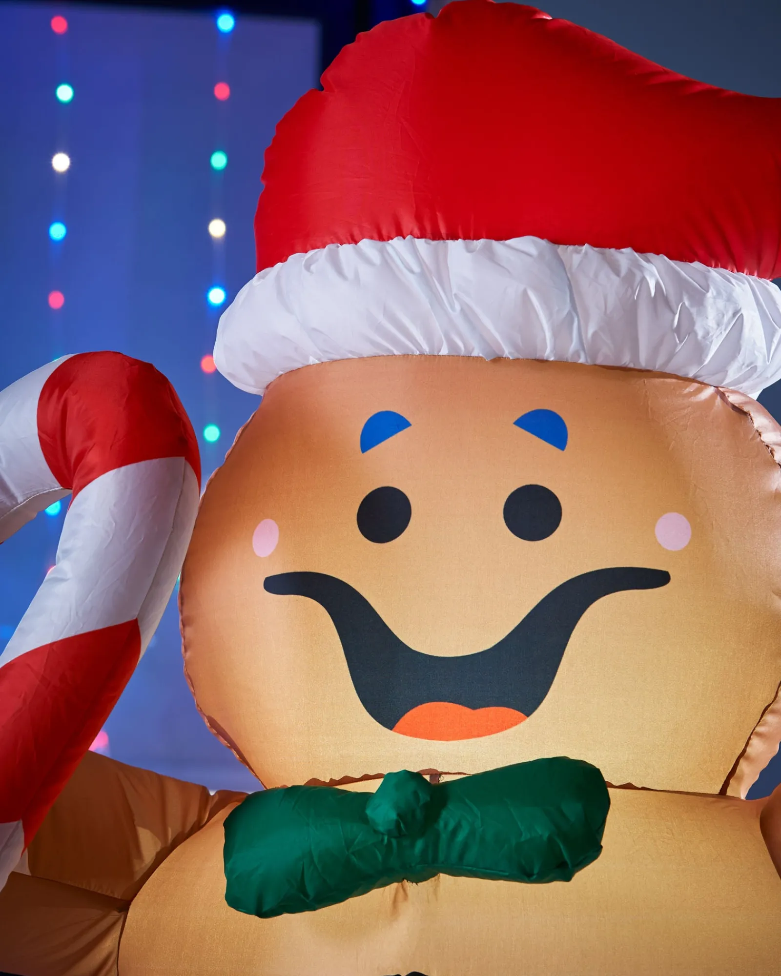 WeRChristmas Pre-Lit Inflatable Gingerbread Man With Candy Cane, 5 Ft