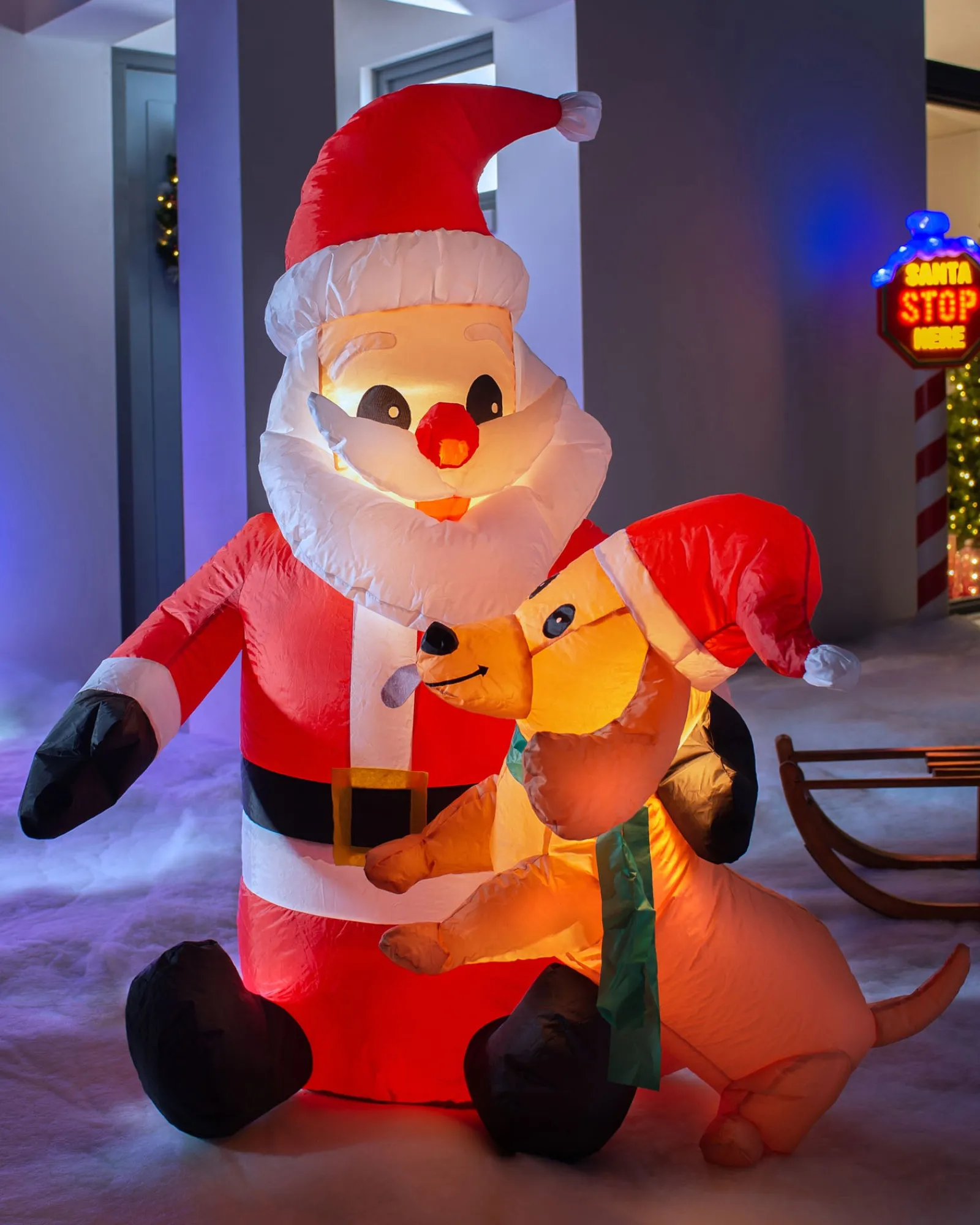 WeRChristmas Pre-Lit Inflatable Santa With Dog, 4 Ft
