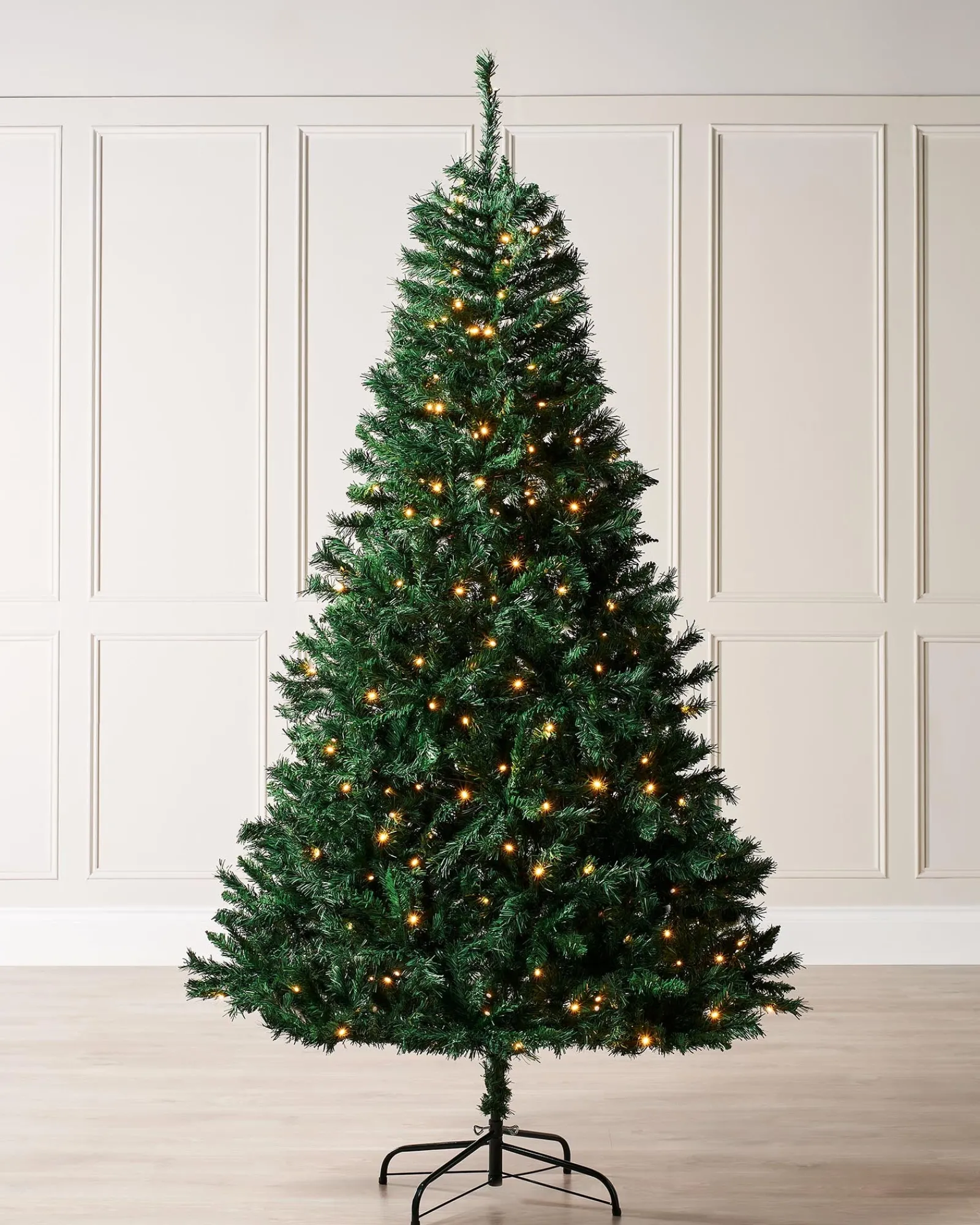 WeRChristmas Pre-Lit Mixed Pine Christmas Tree, 7 Ft