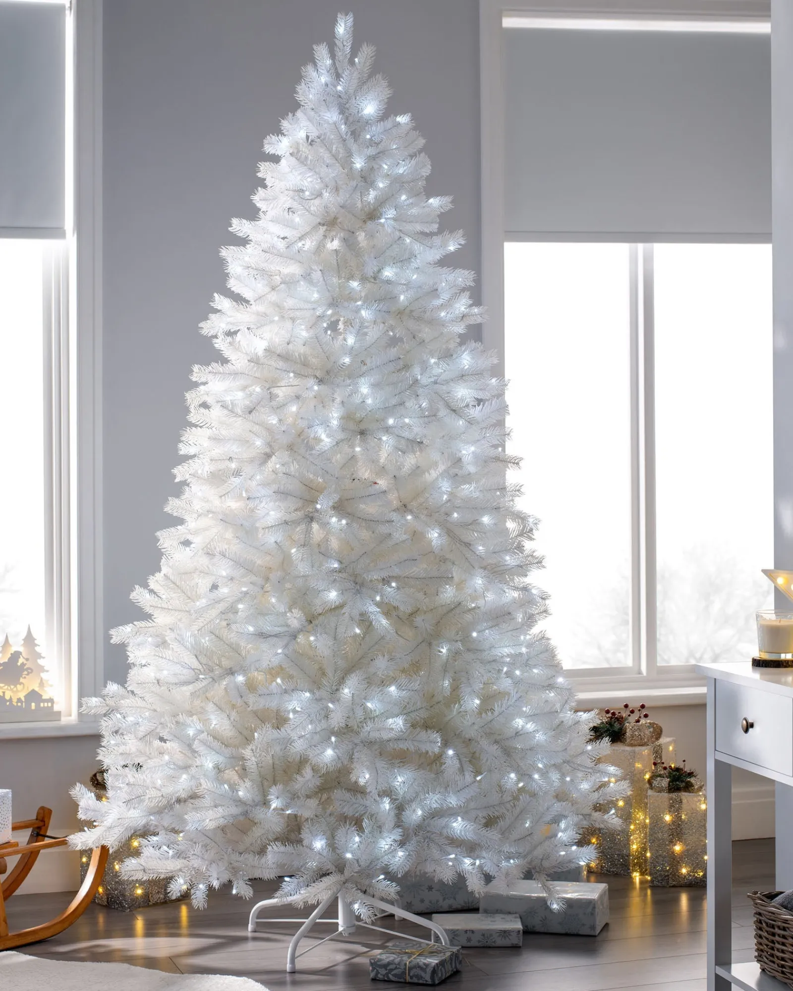 WeRChristmas Pre-Lit Mixed Pine White Christmas Tree, 8 Ft