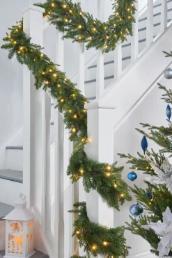 WeRChristmas Pre-Lit Multi-Function Douglas Fir Garland, 9 Ft
