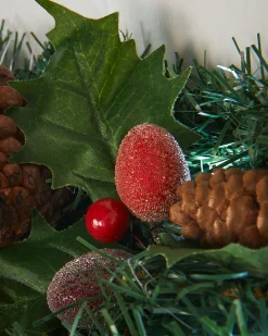 WeRChristmas Pre-Lit Natural Decorated Garland, Pinecones & Berries, 9 Ft