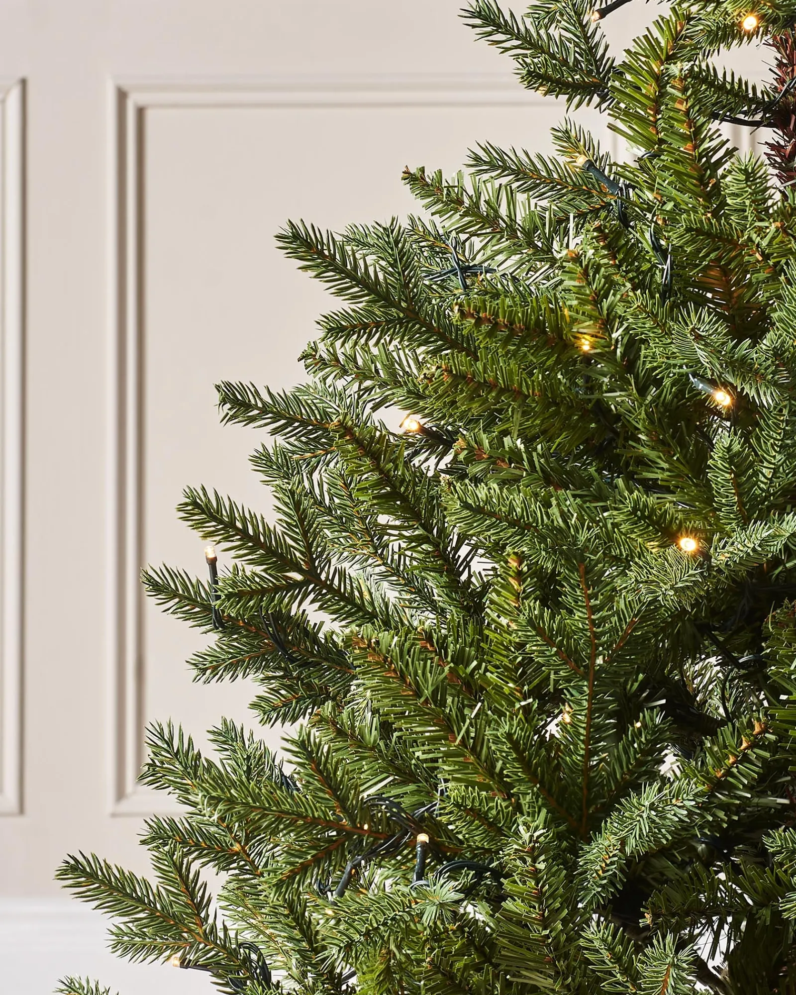 WeRChristmas Pre-Lit Norway Spruce Potted Christmas Tree, 3 Ft