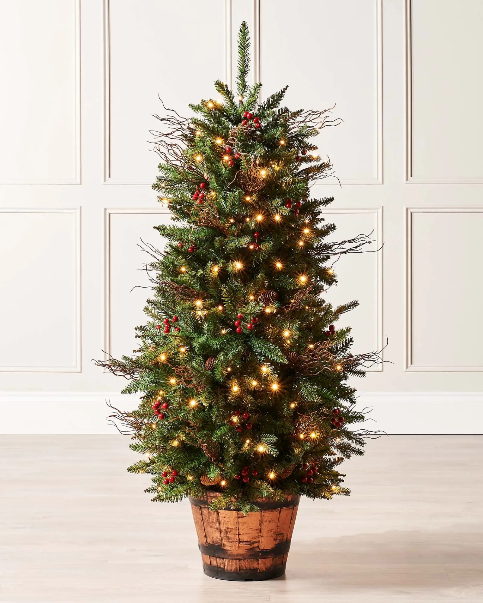 WeRChristmas Pre-Lit Pines & Berries Potted Christmas Tree, 4.5 Ft
