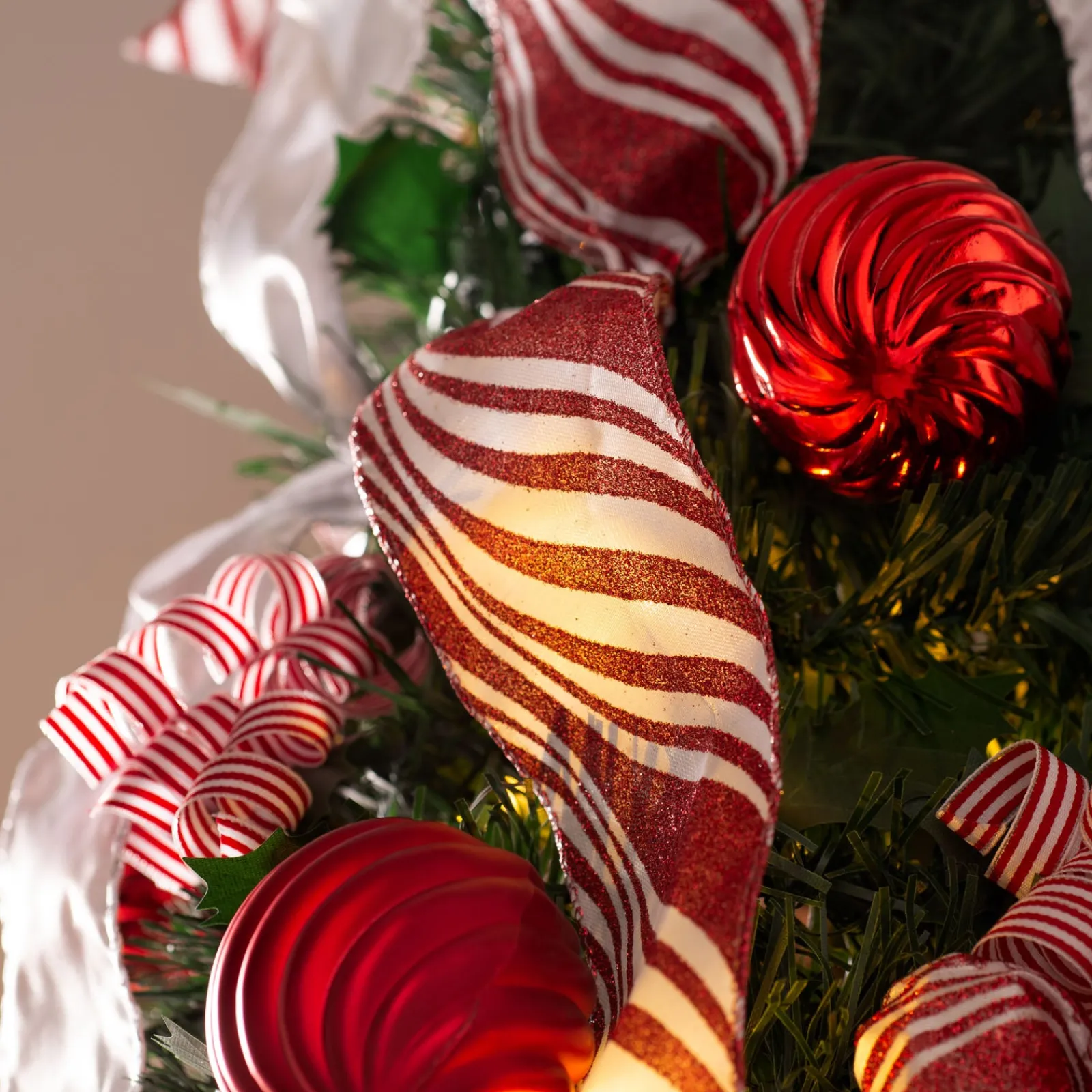 WeRChristmas Pre-Lit Pop-Up Decorated Christmas Tree, Red/White, 6 Ft