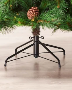 WeRChristmas Pre-Lit Portland Spruce Christmas Tree, 6.5 Ft