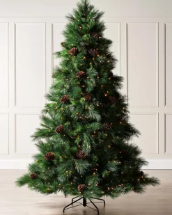 WeRChristmas Pre-Lit Portland Spruce Christmas Tree, 7.5 Ft