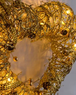 WeRChristmas Pre-Lit Rattan Heart Wreath, 33 Cm
