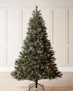 WeRChristmas Pre-Lit Scandinavian Spruce Pinecones & Berries Christmas Tree, 5 Ft